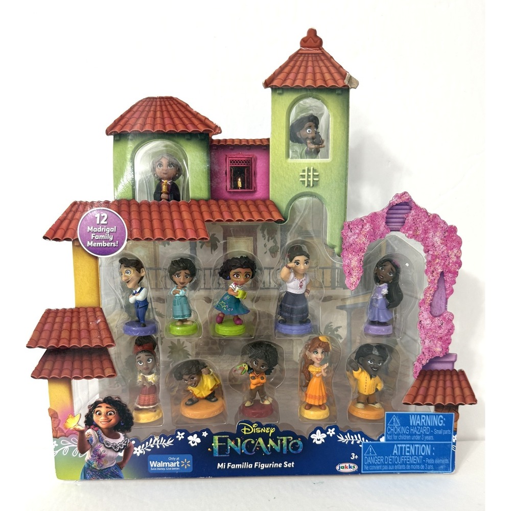 Disney Encanto Collectible Figurines Set Mi Familia 12 Figures ~ NEW